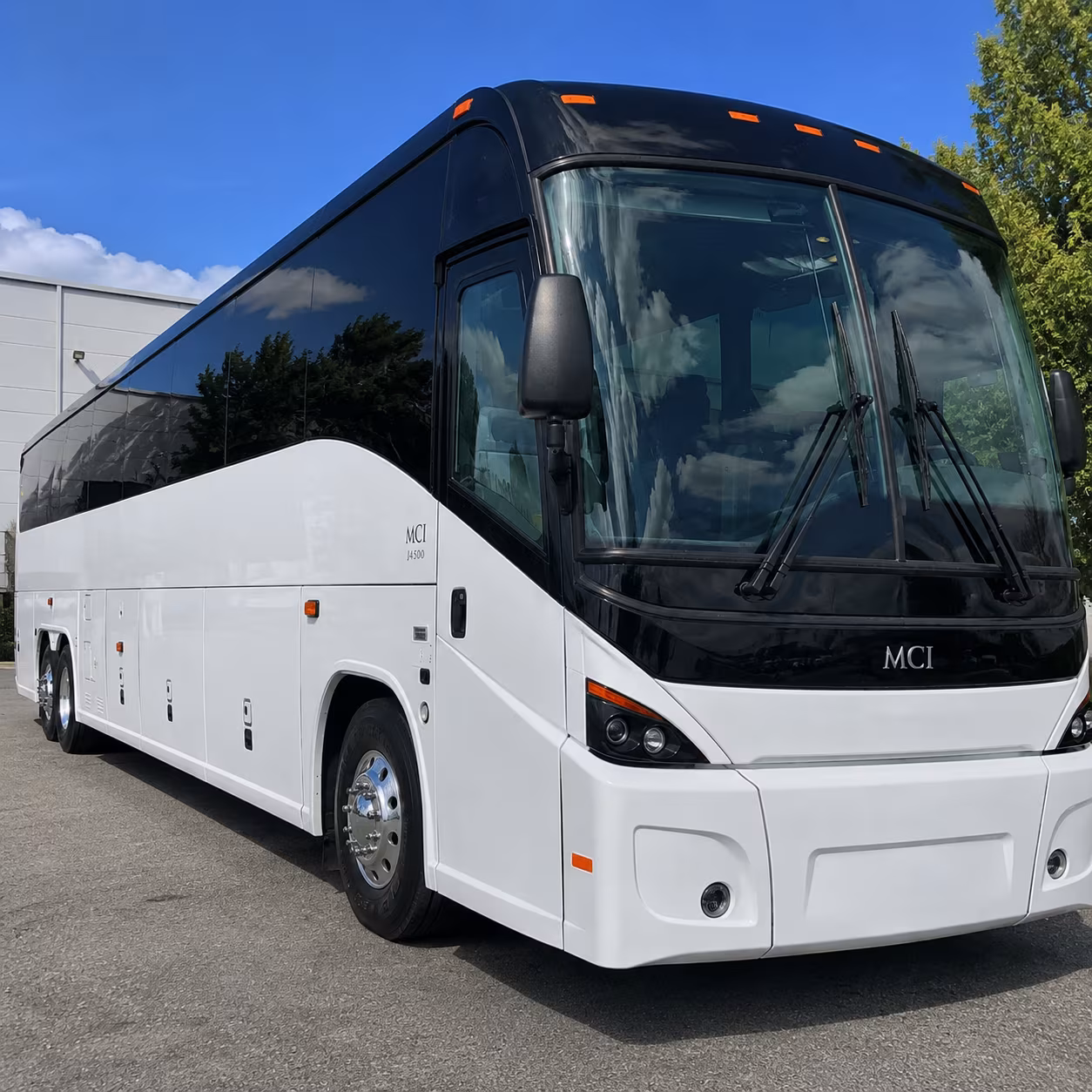 charter bus service for government conferences and training events in lawrence