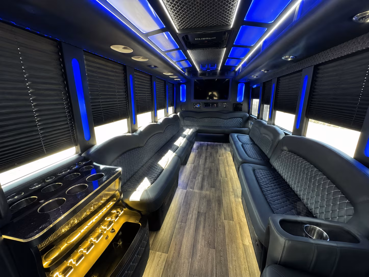lawrence quincea n era sweet 16 party bus rental