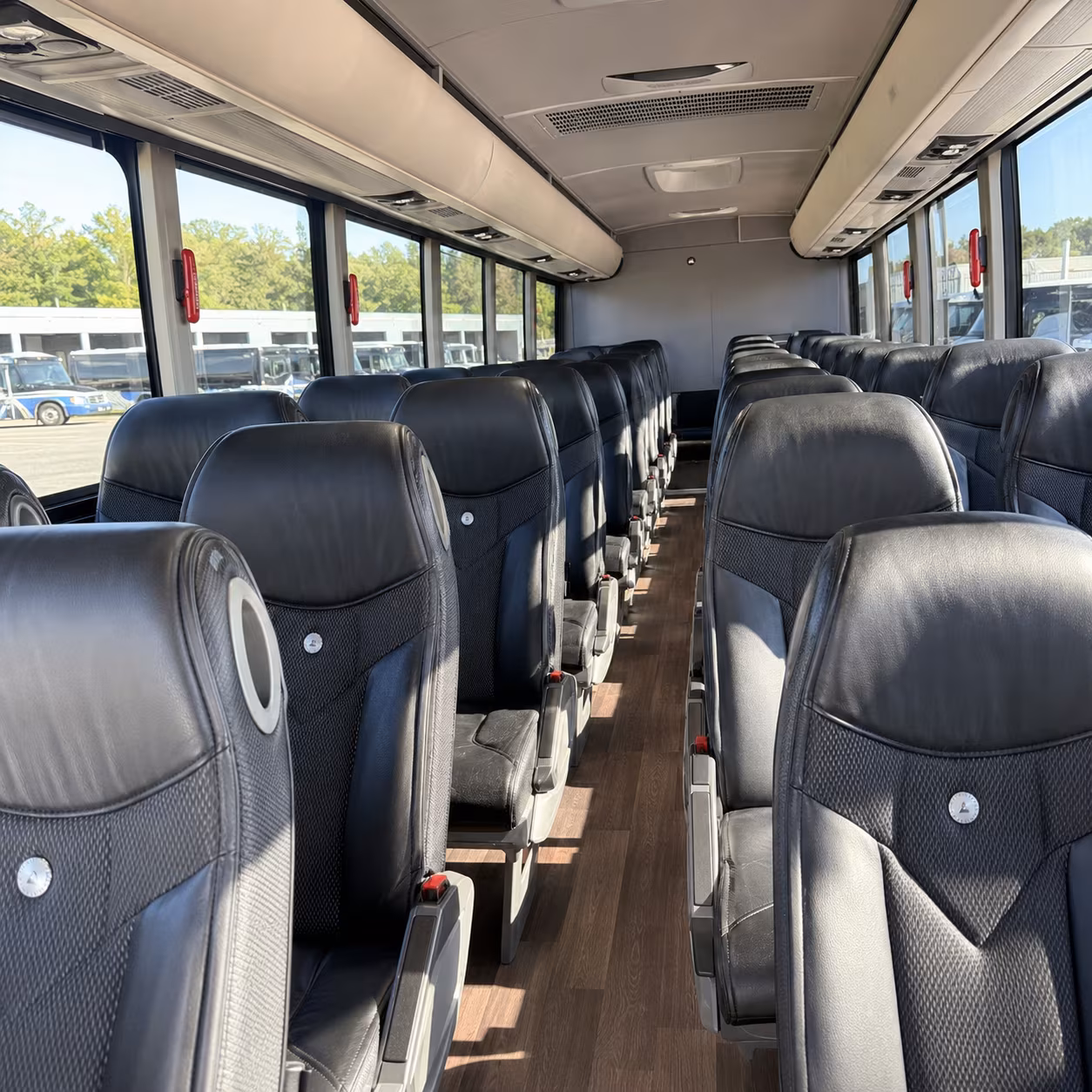 long distance charter bus trips from lawrence to kansas city