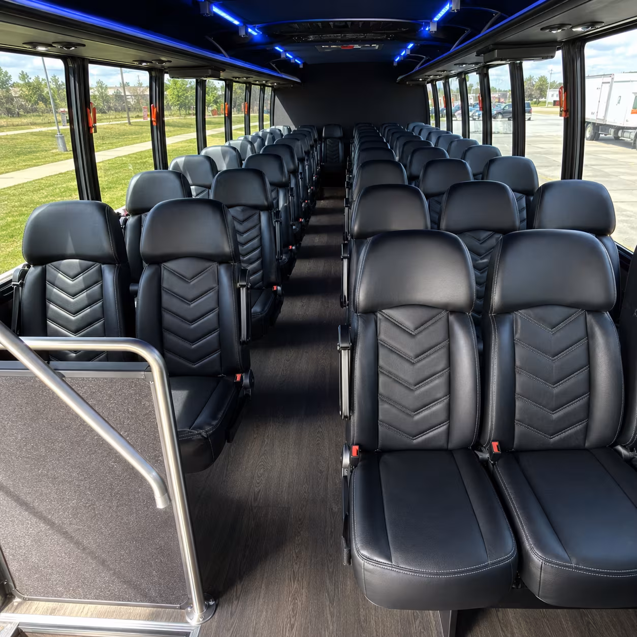 party buses for bachelorette wine tours around lawrence kansas