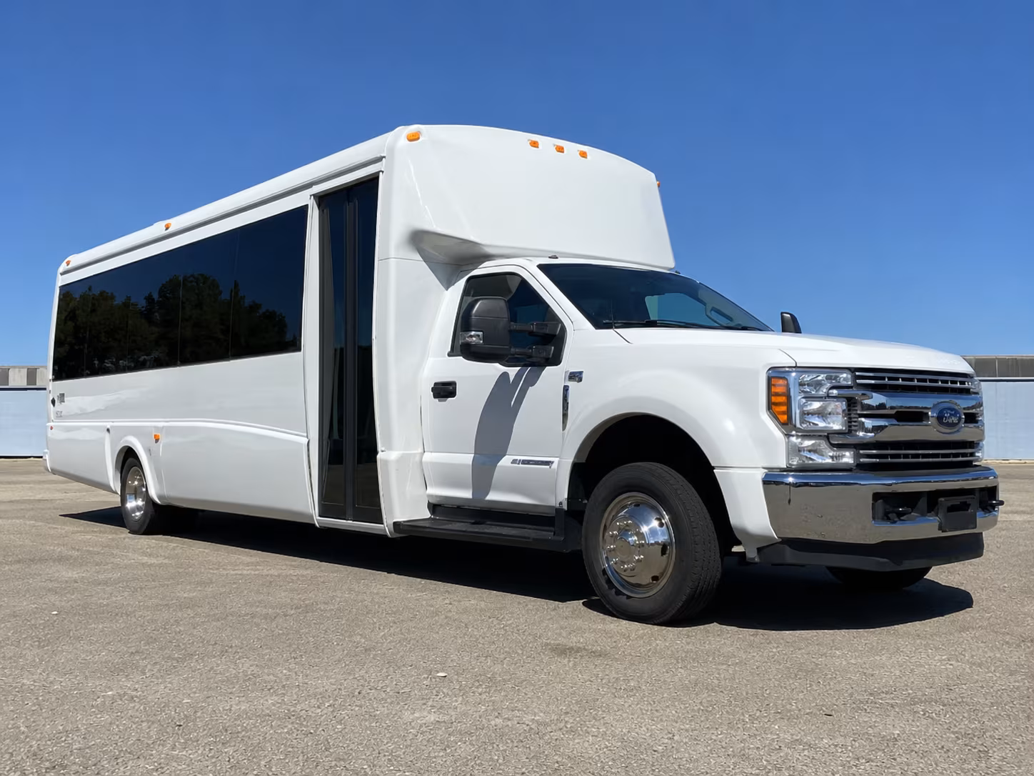 private event and festival buses in lawrence